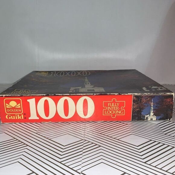 Golden Guild 1000 Piece Lunenberg VT Jigsaw Puzzle 1000 Pieces New Sealed - Picture 3 of 3